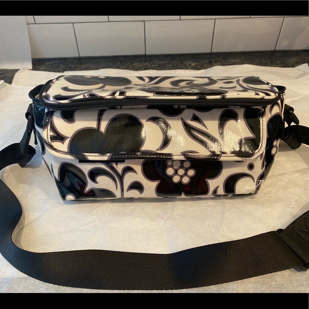 Vera Bradley insulated lunch bag